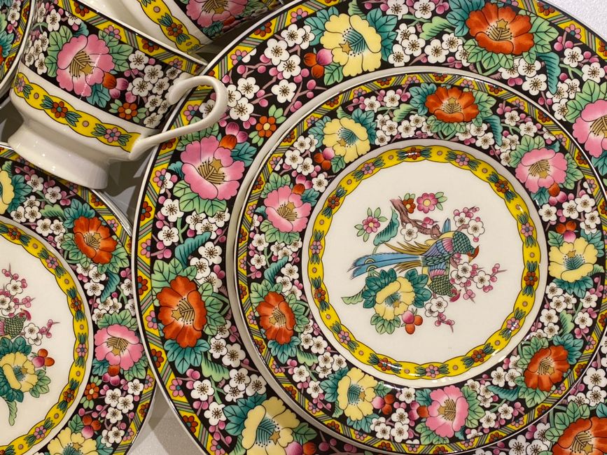 Conjunto de louça de porcelana fina